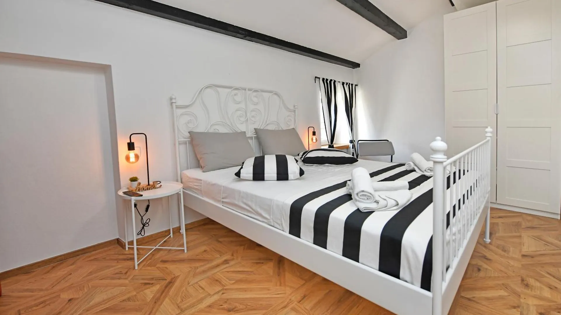 ヴィラ Dračevac Casa Ventoヴィラ